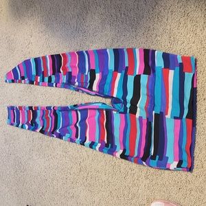 K-Deer Size M Multi Color Ankle Length Leggings, Long enough to wrap heel.